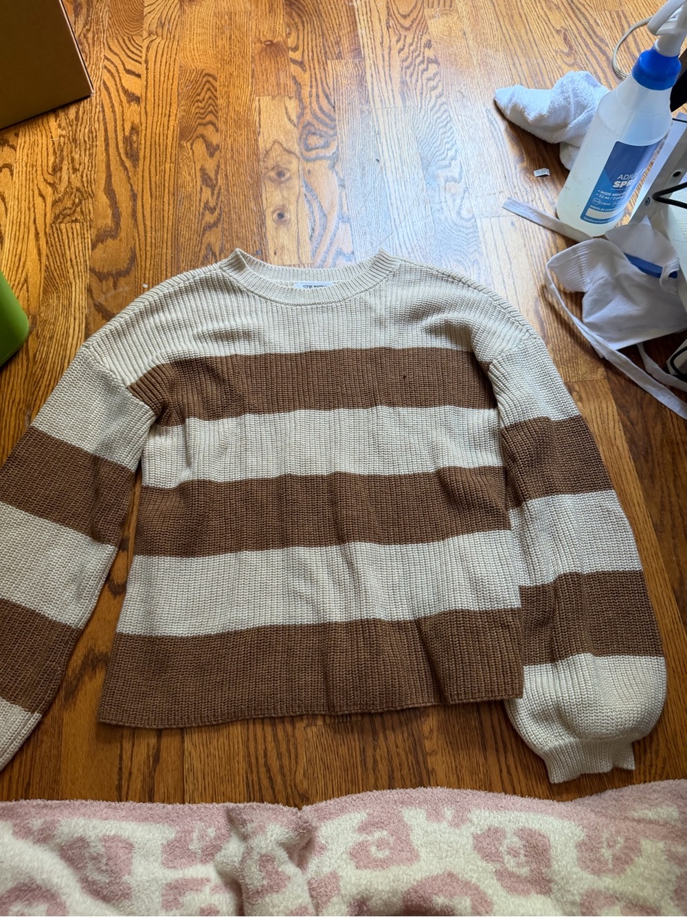 Steve Madden Cream and Brown Striped Crewneck Sweater